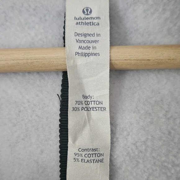 Lululemon Scuba Hoodie size 10 - Picture 8 of 8